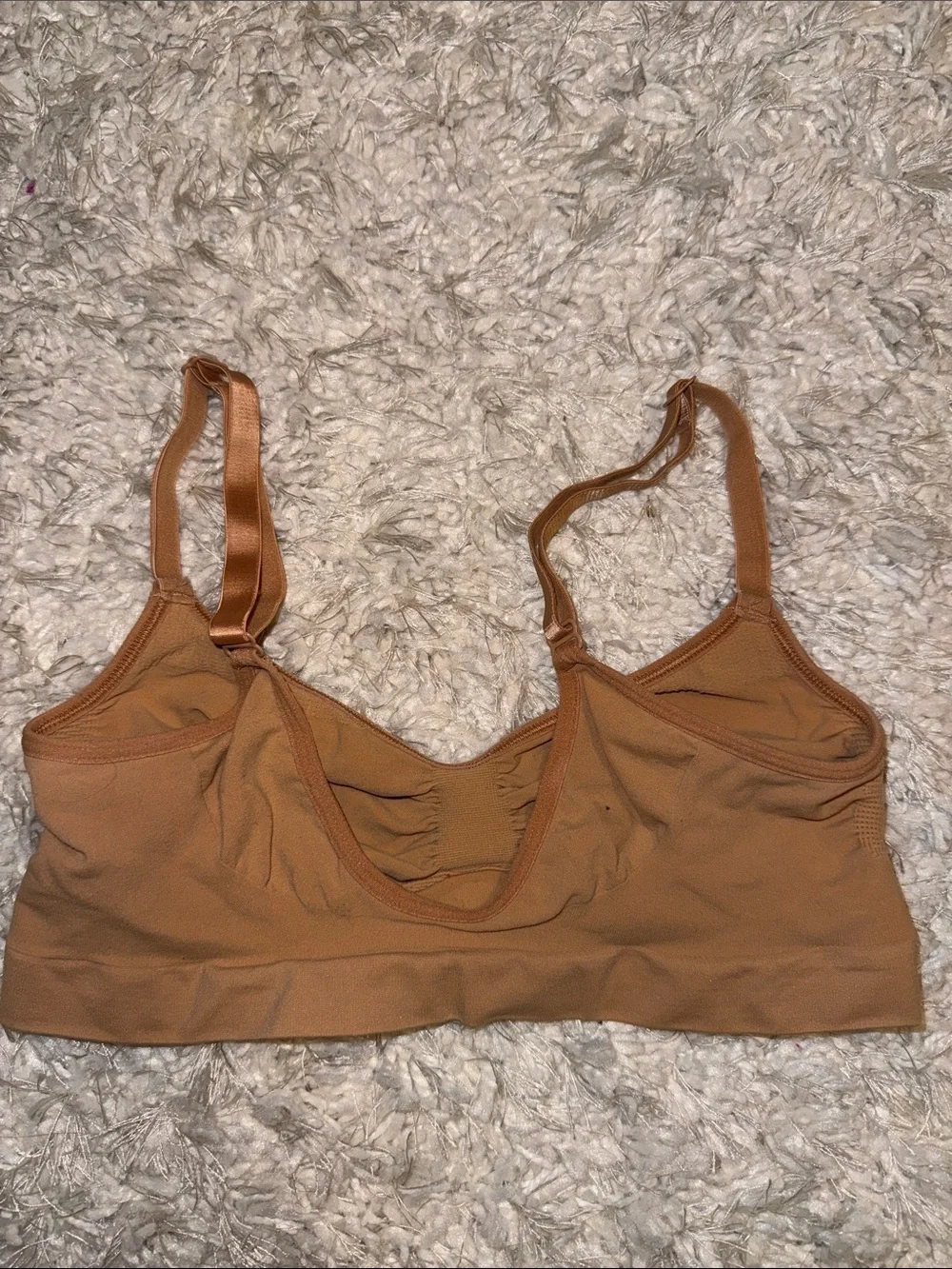 Seamless Wireless Bralette in Camel - Picture 2 of 3